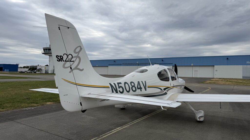 Cirrus SR22 G2 N5084V – Foto 4